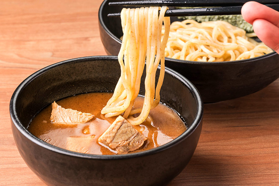 濃厚魚介とんこつけ麺